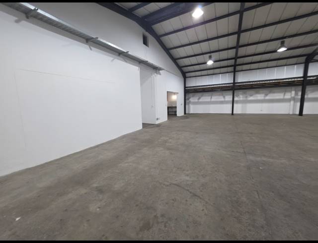 451M² WAREHOUSE TO LET IN MAITLAND